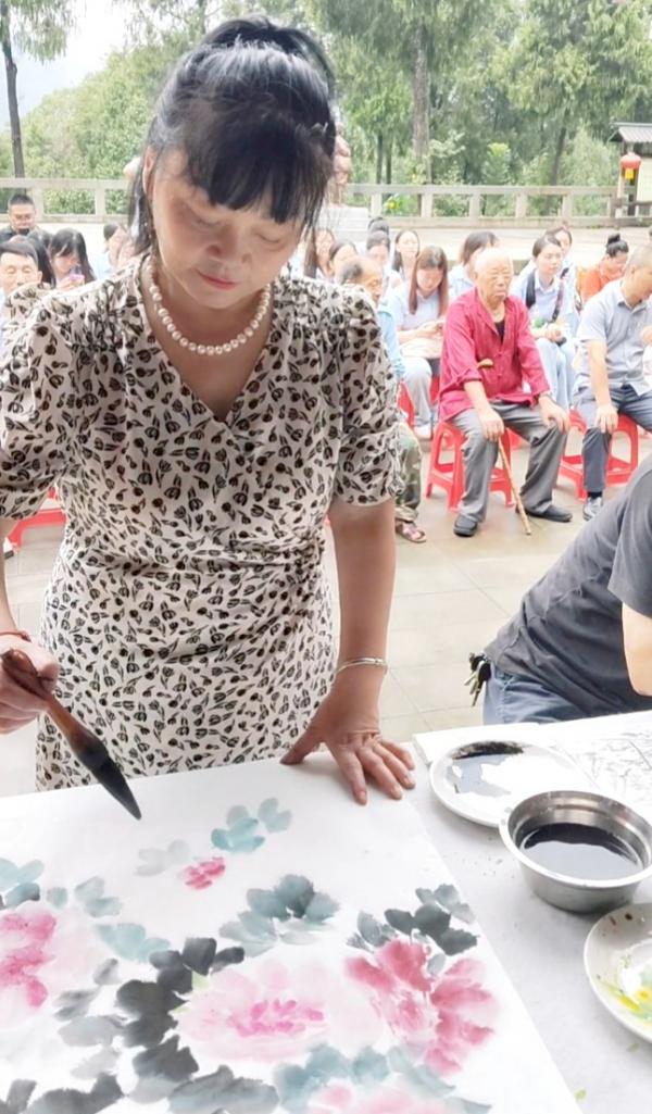 四川南充：传承红色精神 阆中书画界以笔墨致敬抗战胜利